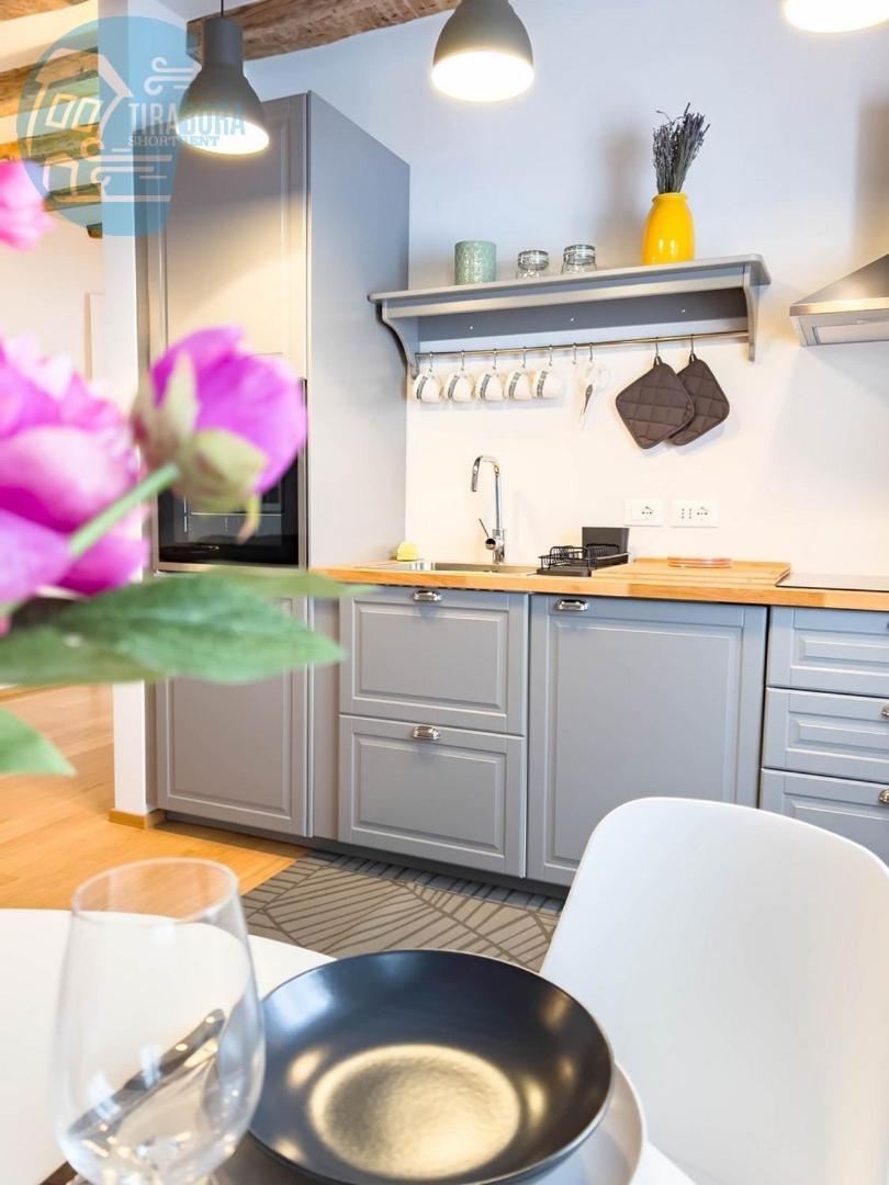 Mazzini 9 Tirabora Short Rent Διαμέρισμα Τεργέστη Εξωτερικό φωτογραφία