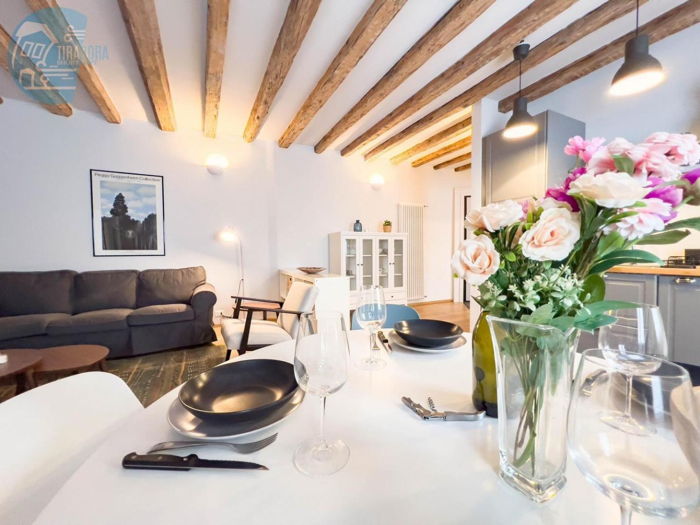 Mazzini 9 Tirabora Short Rent Διαμέρισμα Τεργέστη Εξωτερικό φωτογραφία